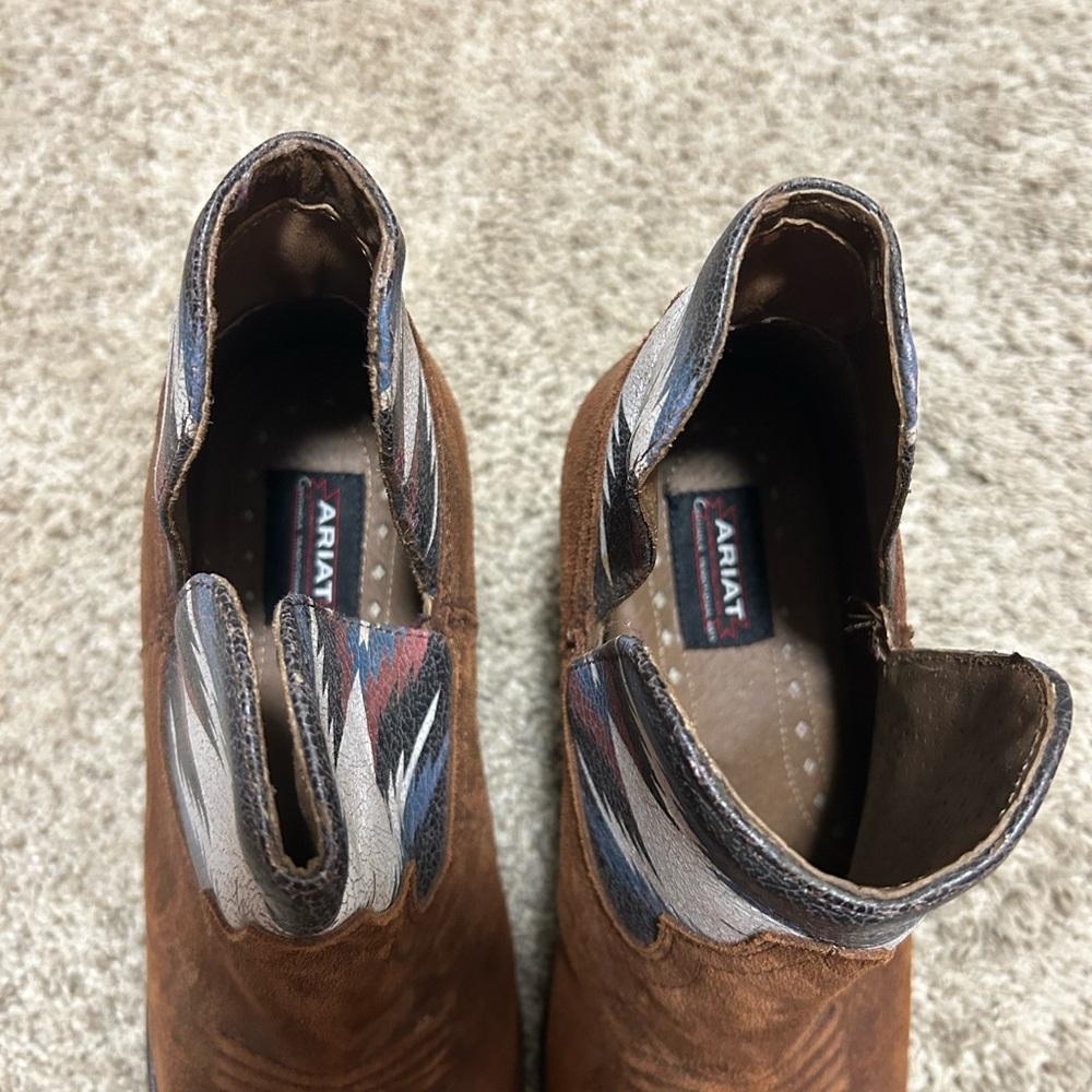 Ariat Women's Brown Western Ankle Boots Sz 10 Like New - Picture 3 of 6
